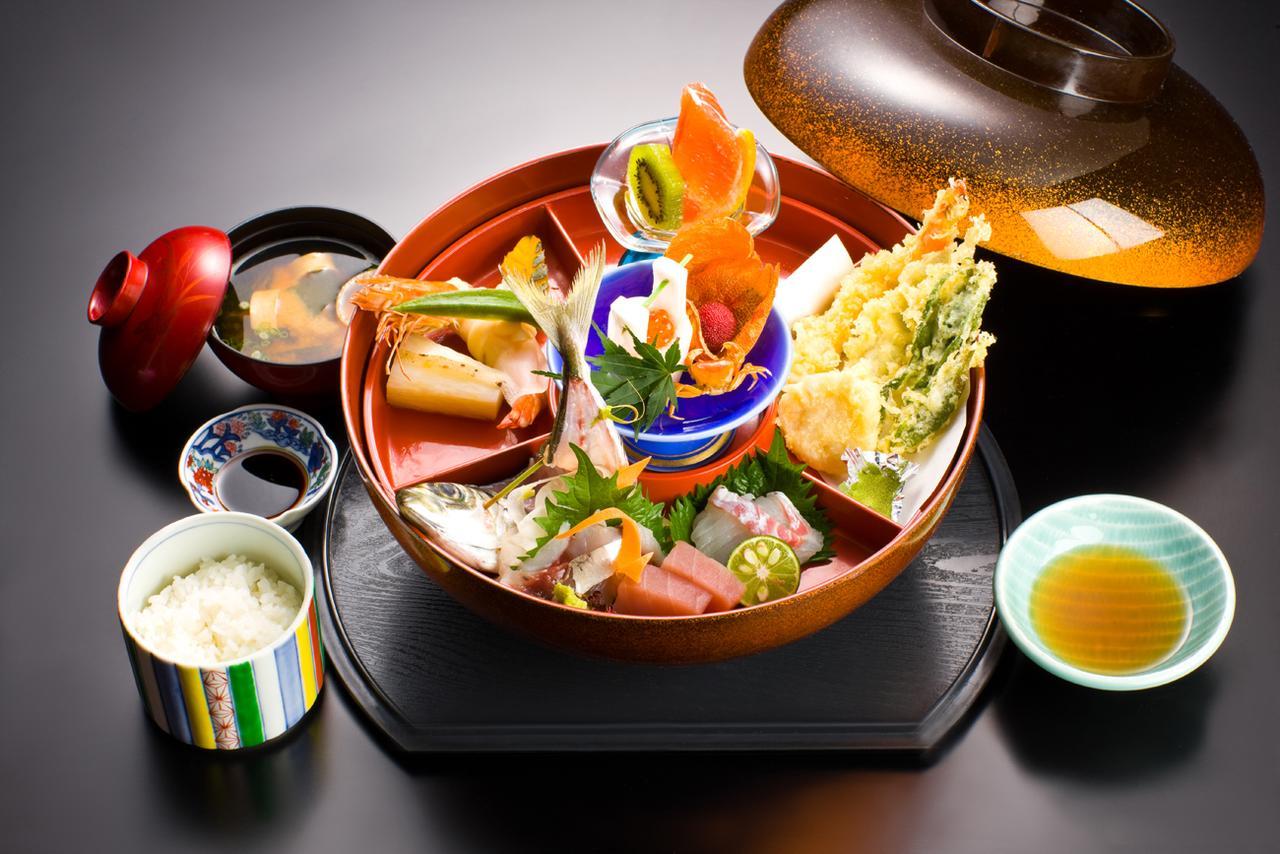 Subaruyado Yoshino Hotel Tokusima Kültér fotó